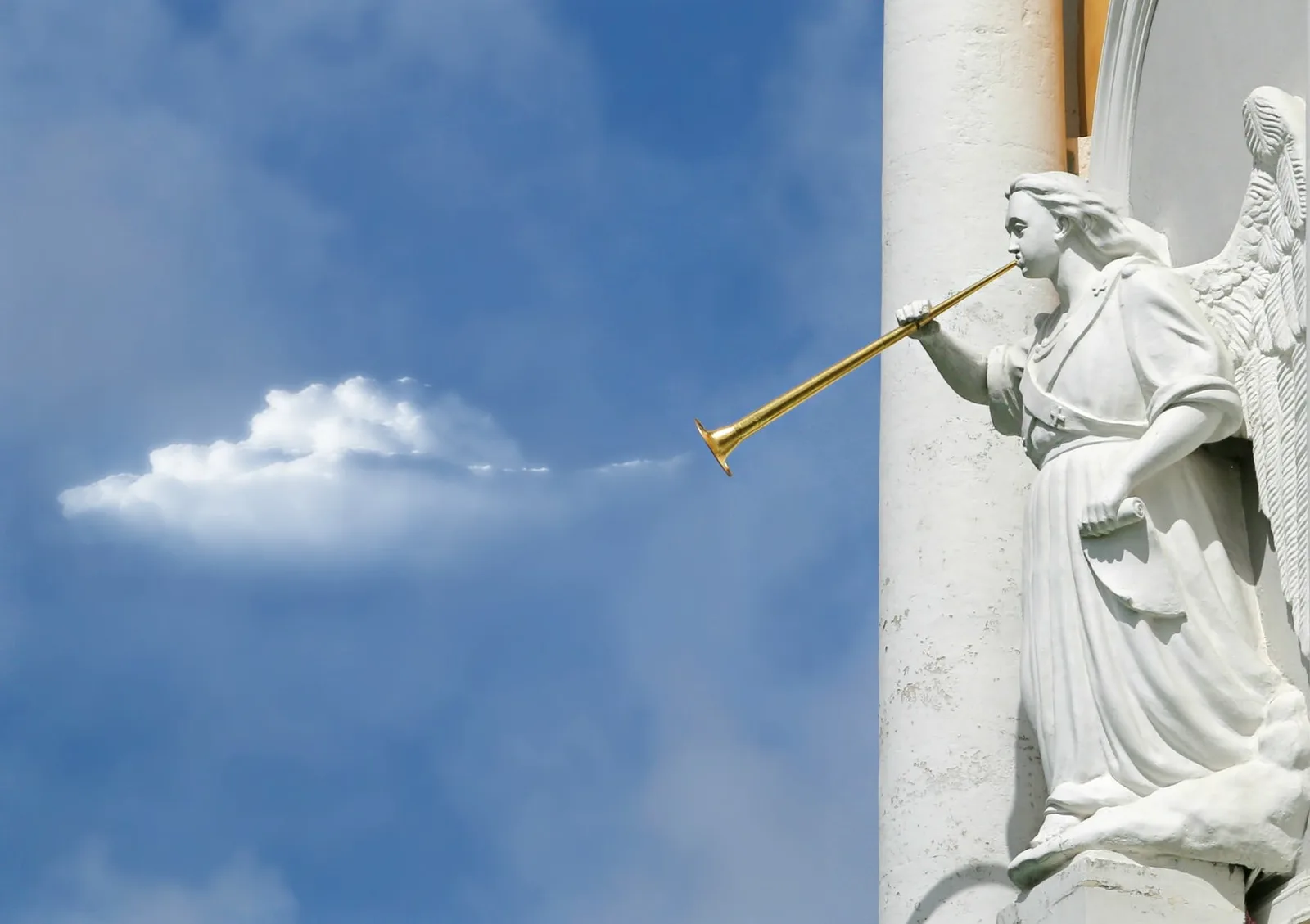 The sixth trumpet war — Loose the four angels who are bound at the great river Euphrates (Revelation 9)